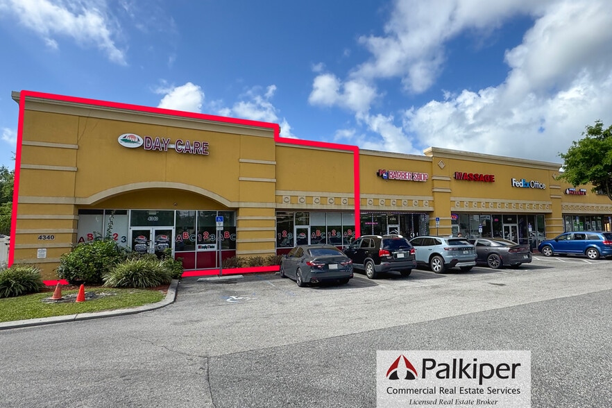 4340-4360 W Vine St, Kissimmee, FL for lease - Building Photo - Image 1 of 4