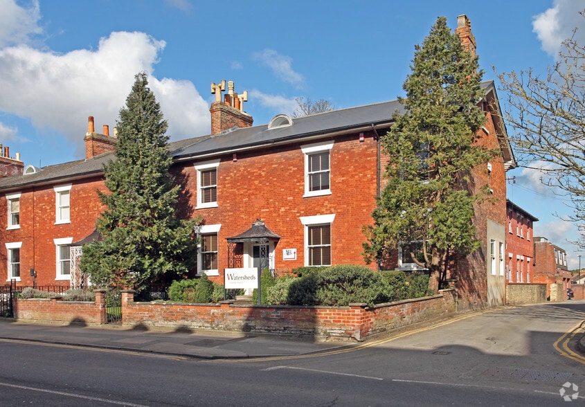 8 Bath Rd, Swindon for lease - Primary Photo - Image 1 of 5