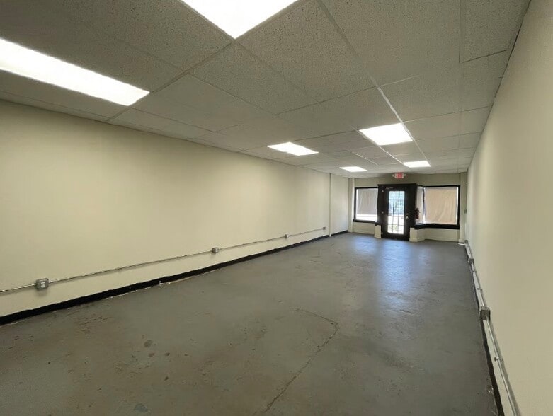 123 E Kalamazoo St, Lansing, MI for lease - Interior Photo - Image 3 of 4