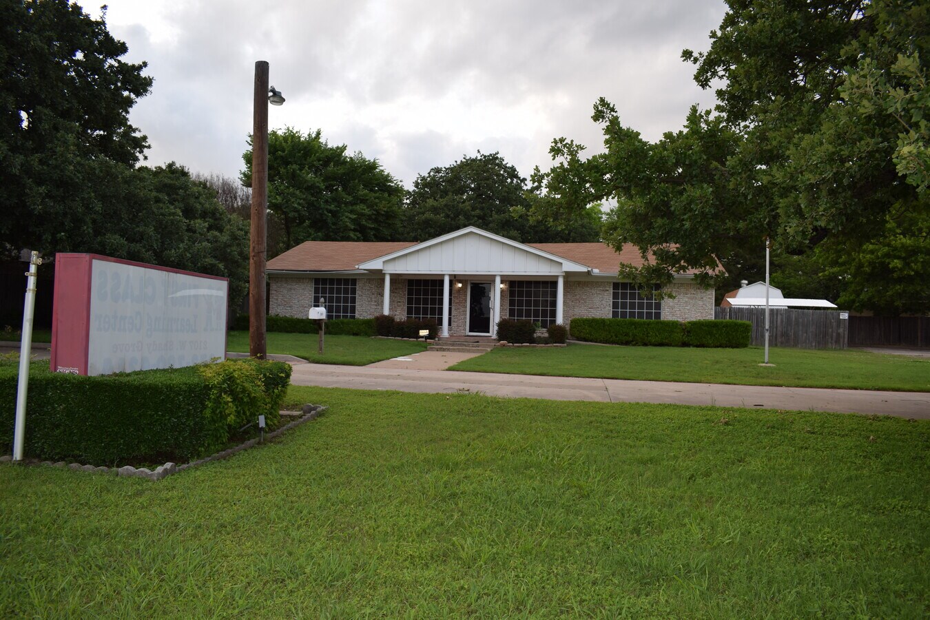 21052107 W Shady Grove Rd, Irving, TX 75060