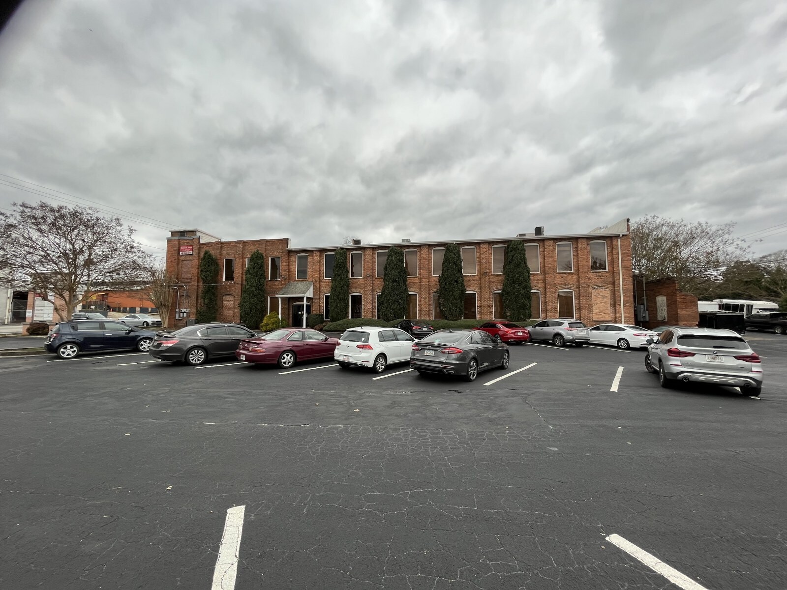 315 W Solomon St, Griffin, GA 30223 Office/Retail for Lease