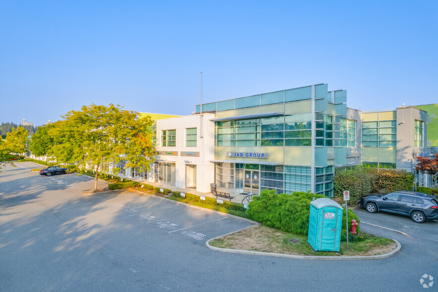 5489 Byrne Rd, Burnaby, BC for lease - Building Photo - Image 1 of 29