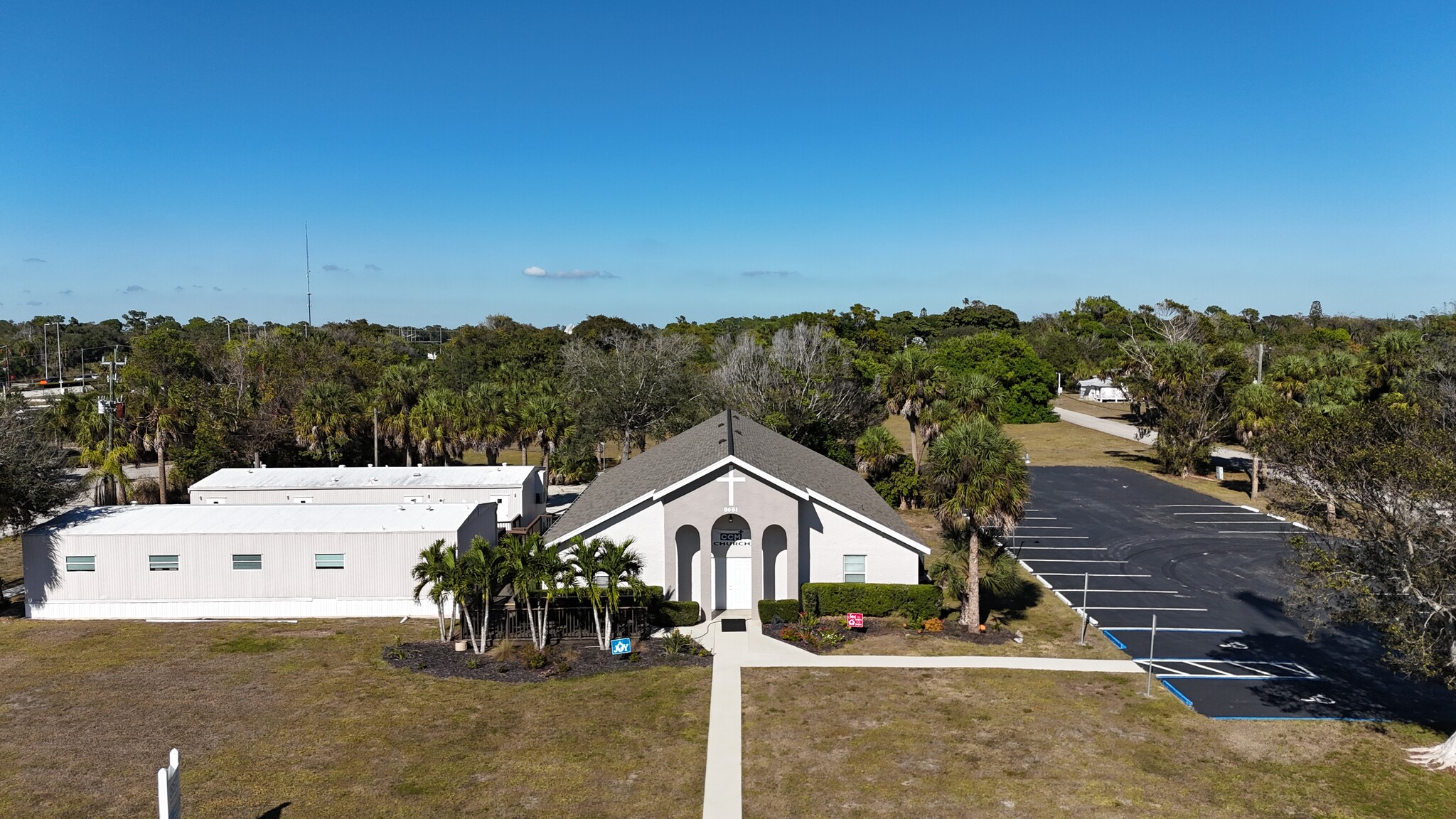 8681 County Rd, Estero, FL for sale Primary Photo- Image 1 of 9