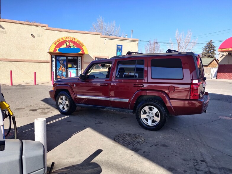 750 Main St and 766 Main St portfolio of 2 properties for sale on LoopNet.com - Building Photo - Image 2 of 36