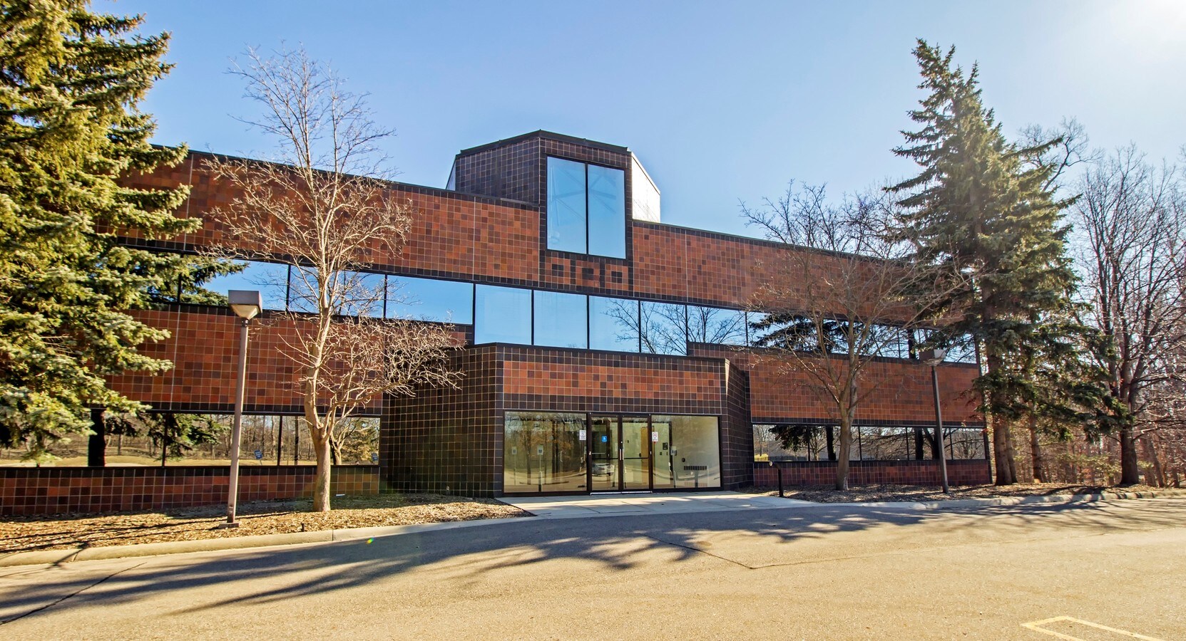 985 W Entrance Dr Auburn Hills Mi 48326