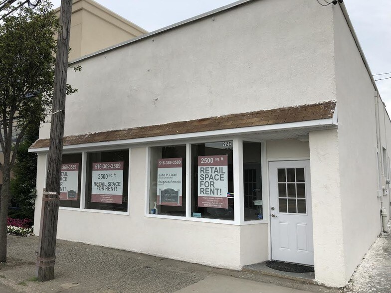 92 E Jericho Tpke, Mineola, NY for sale - Primary Photo - Image 1 of 1