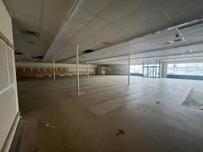 735 Belmont St, Brockton, MA for lease Interior Photo- Image 1 of 7