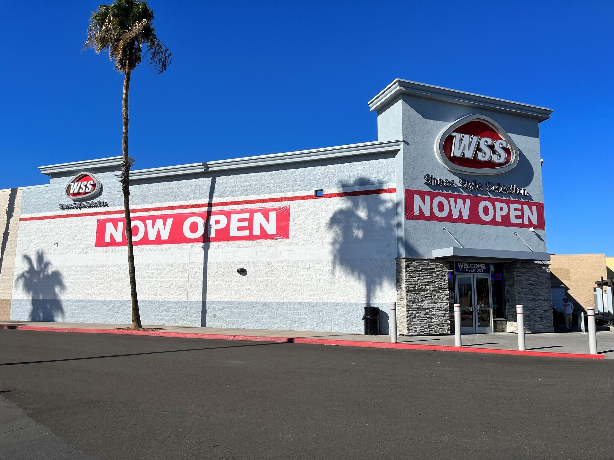 4375 N Perris Blvd - sdcd6bw