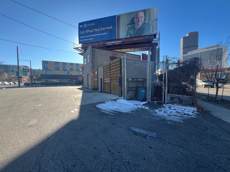 2150 Broadway, Denver, CO for sale - Building Photo - Image 3 of 17