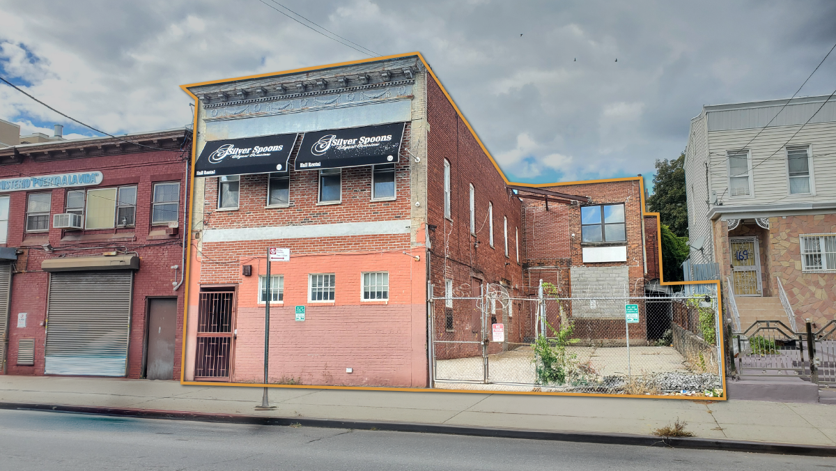 161 Jamaica Ave, Brooklyn, NY for sale Building Photo- Image 1 of 38