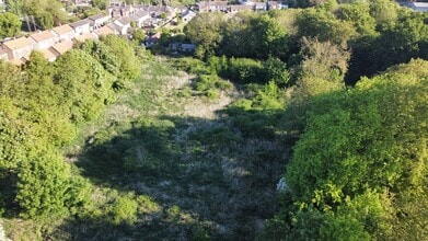 37 Kings Av, Kings Lynn, NFK - AERIAL  map view
