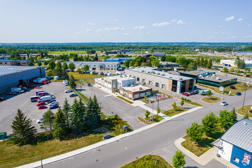 511 Lacolle Way, Ottawa, ON for sale - Aerial - Image 3 of 5