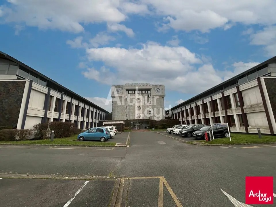 Office in Blois for sale Building Photo- Image 1 of 7