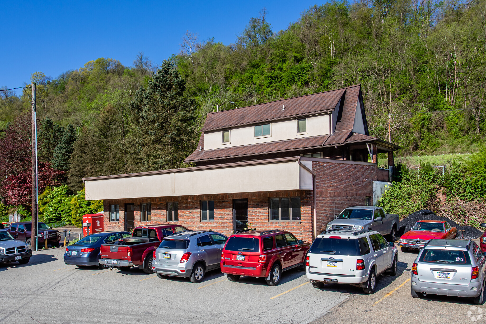 362 Baldwin Rd, Pittsburgh, PA for lease Building Photo- Image 1 of 3