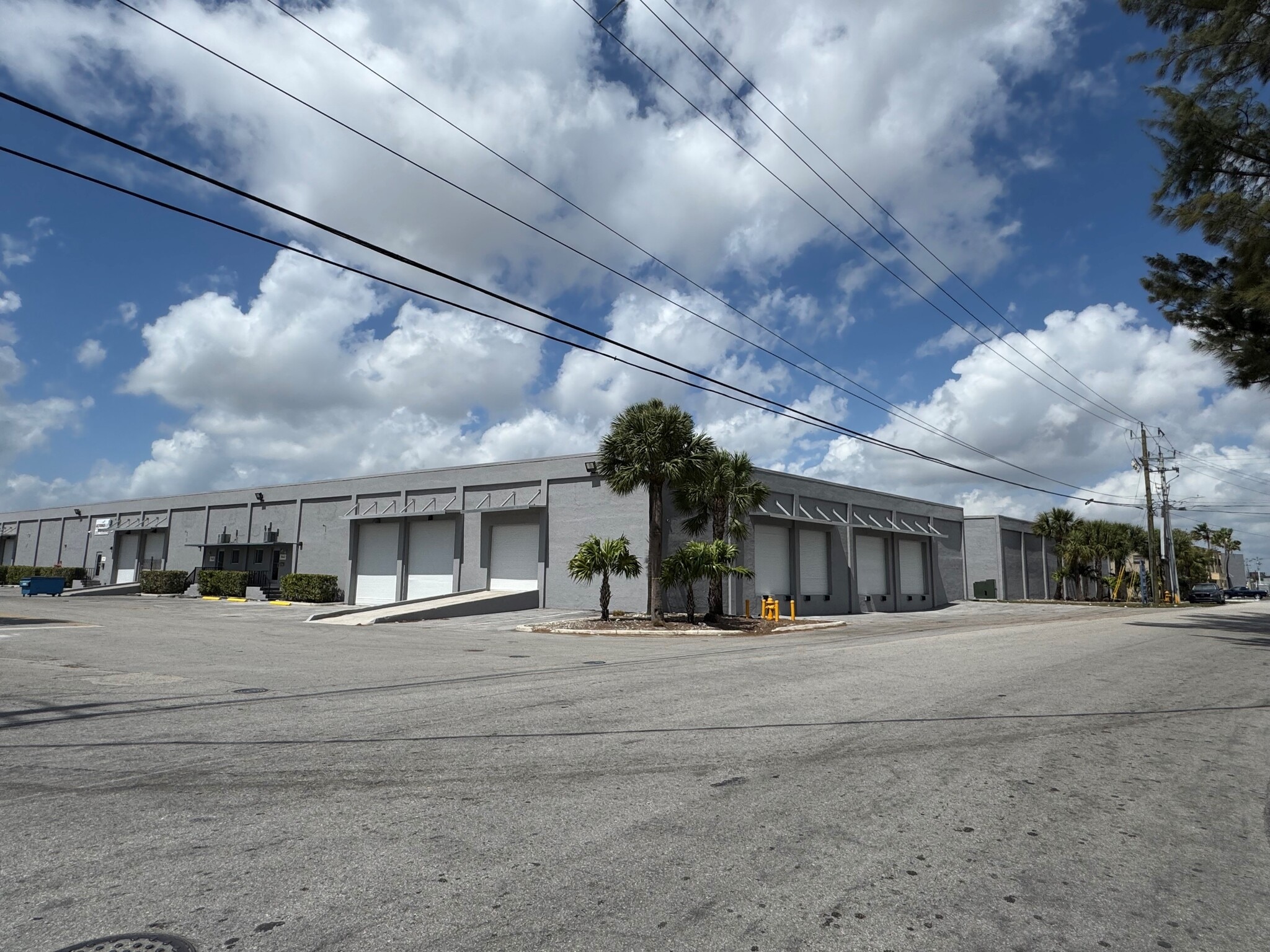 7441-7571 NW 78th St, Medley, FL for lease Building Photo- Image 1 of 11