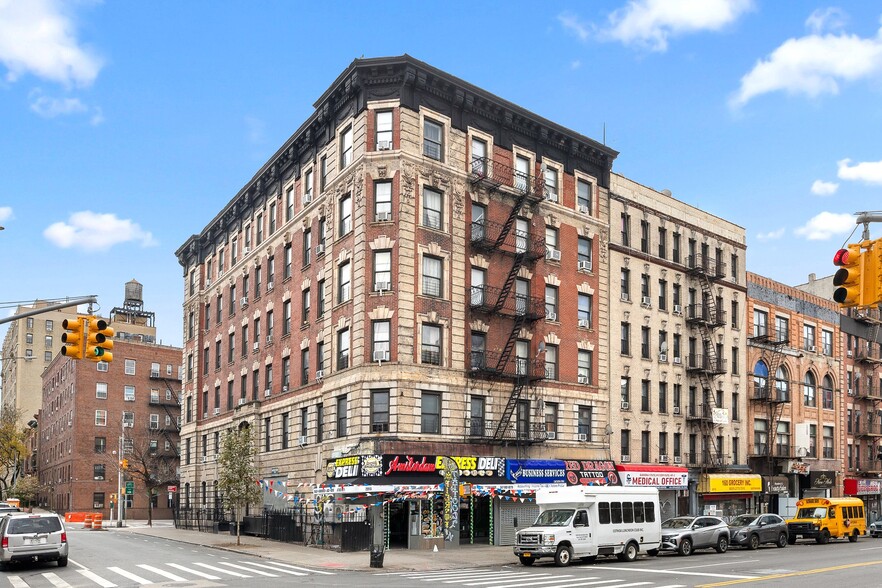 2015 Amsterdam Ave, New York, NY for sale - Building Photo - Image 1 of 5