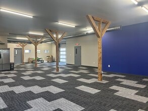 15 Central St, Hudson, NH for lease Interior Photo- Image 2 of 6
