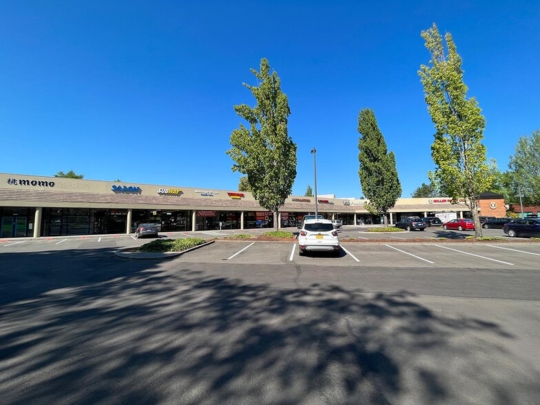 15951-15999 SW 72nd Ave, Portland, OR for lease - Building Photo - Image 2 of 8