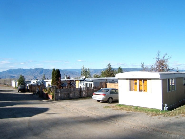 1680 Lac Le Jeune Rd, Kamloops, BC for sale Primary Photo- Image 1 of 1