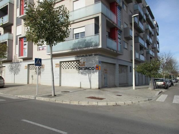 Retail in Xàtiva for lease - Building Photo - Image 1 of 14