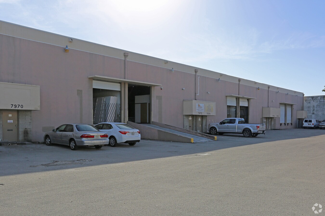 8010-8042-nw-66th-st-miami-fl-33166-loopnet