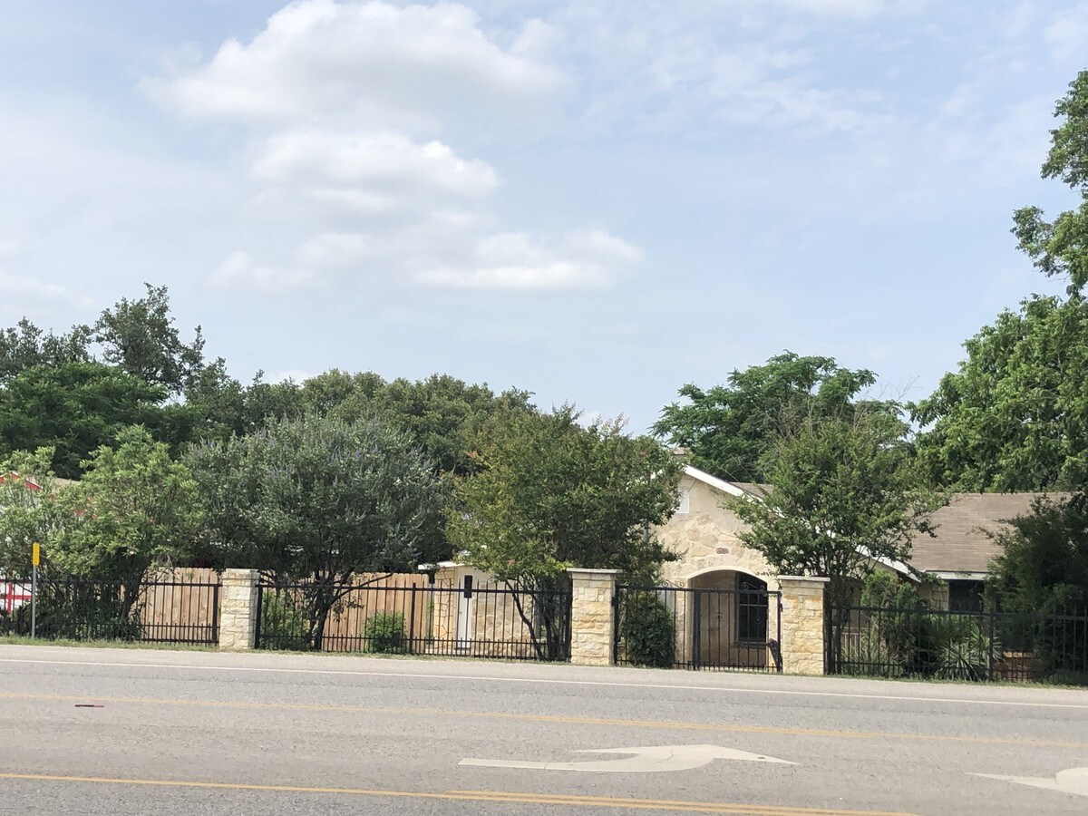 24202 Boerne Stage Rd, San Antonio, TX 78255