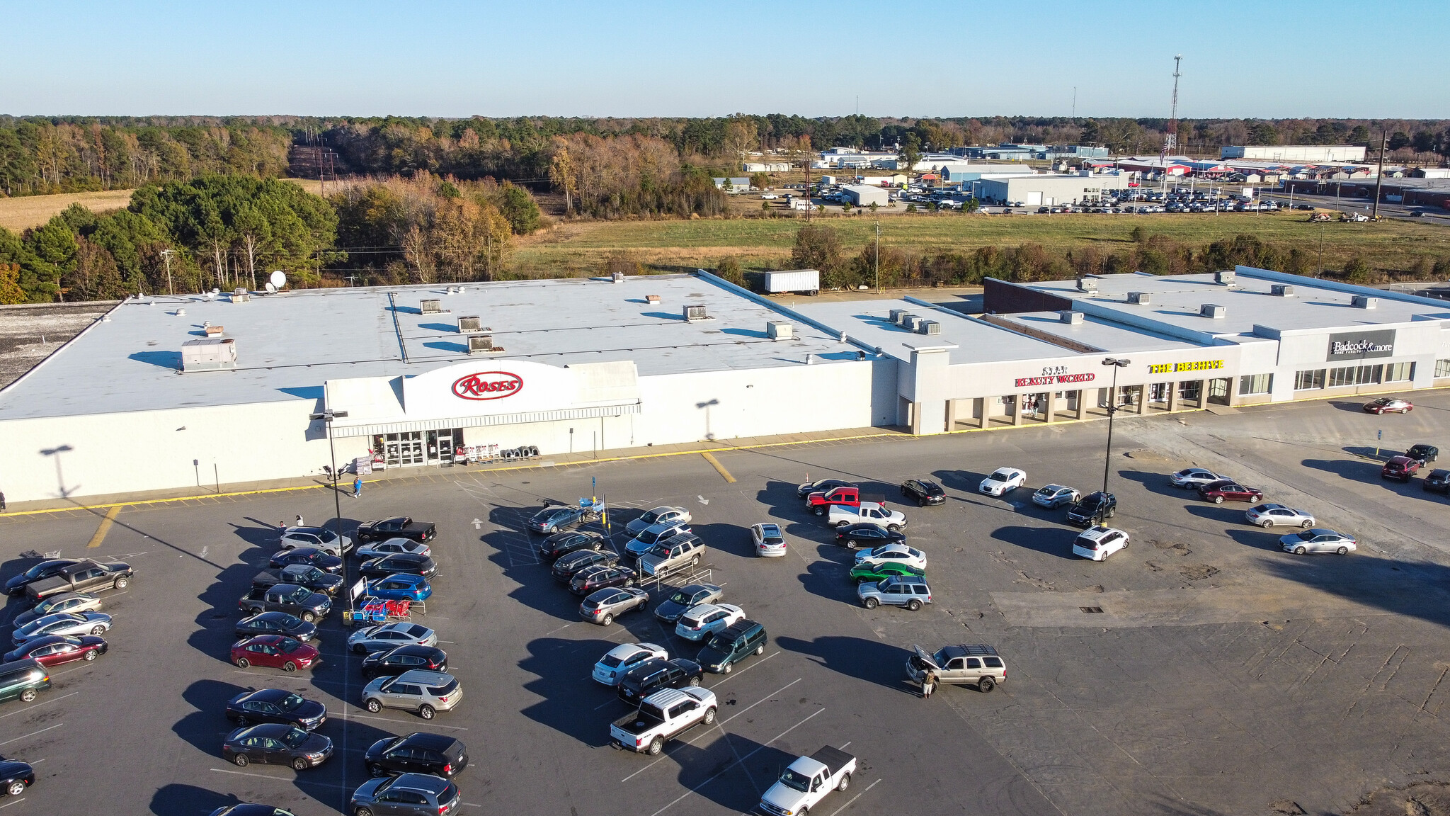 409 Southeast Blvd, Clinton, NC for lease Building Photo- Image 1 of 5