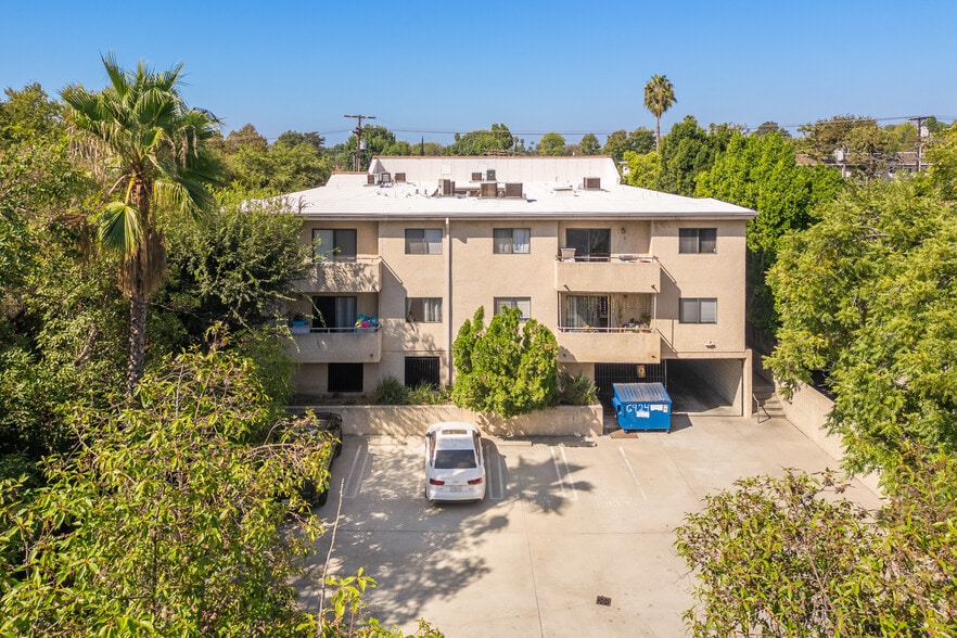 6924 Woodman Ave, Van Nuys, CA for sale - Building Photo - Image 3 of 33