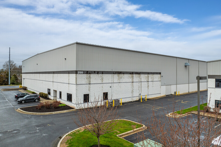 250 Anchor Mill Rd, New Castle, DE for lease - Primary Photo - Image 1 of 5