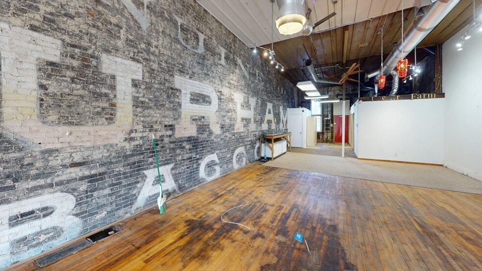 252 N Park St, Decatur, IL for lease - Building Photo - Image 2 of 7