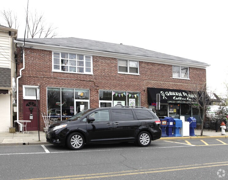 74-78 Main St, Manasquan, NJ for sale - Primary Photo - Image 1 of 1