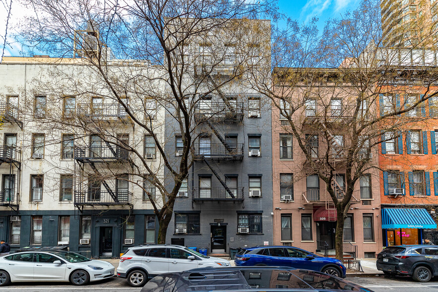 323 E 78th St, New York, NY for sale - Building Photo - Image 1 of 13