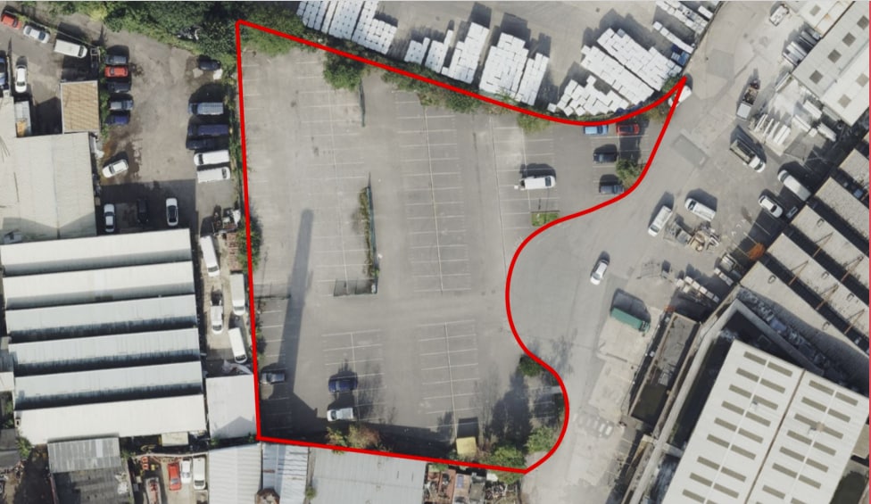 Smedley Ln, Manchester for lease Primary Photo- Image 1 of 2