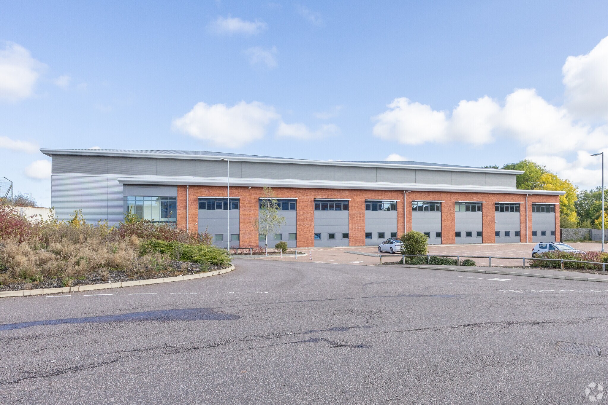 Leamington Way, Daventry for lease Primary Photo- Image 1 of 2