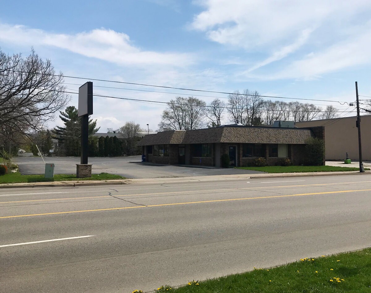 4311-4323 S Westnedge Ave, Kalamazoo, MI for sale Building Photo- Image 1 of 1