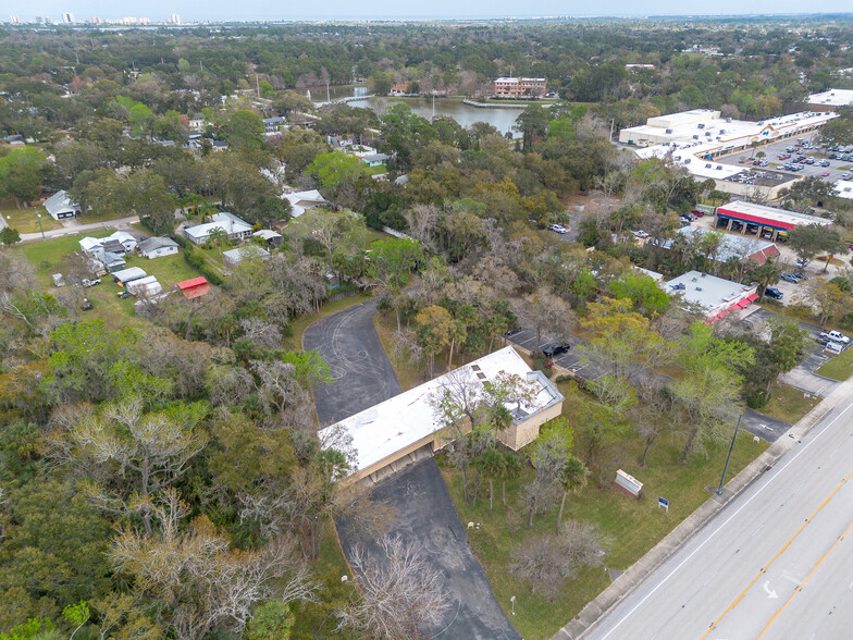 3741 Nova Rd, Port Orange, FL for lease - Building Photo - Image 3 of 16