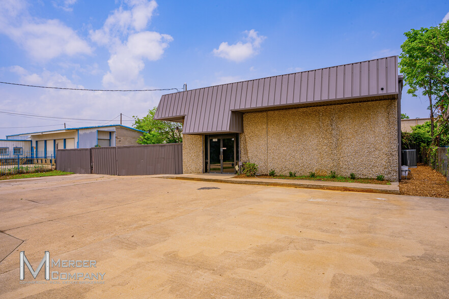 2101 E Shady Grove Rd, Irving, TX for sale - Building Photo - Image 1 of 1