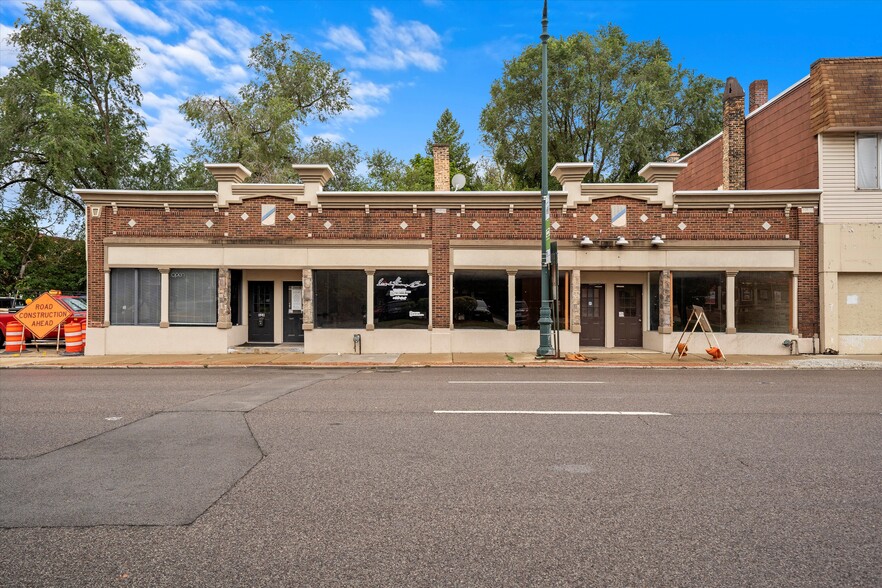 358-368 W Jefferson St, Joliet, IL for sale - Building Photo - Image 1 of 20