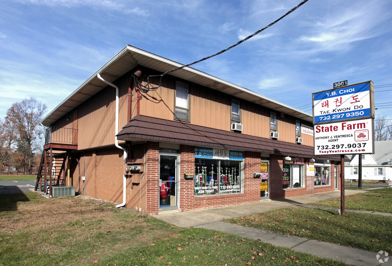 3001 State Route 27, Franklin Park, NJ 08823