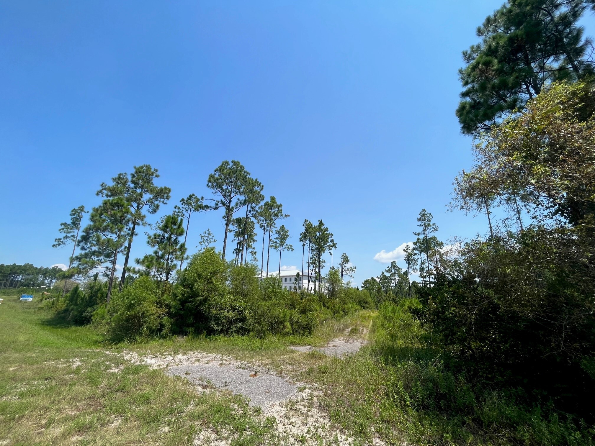 6925 US 98 E hwy, Santa Rosa Beach, FL for sale Primary Photo- Image 1 of 5