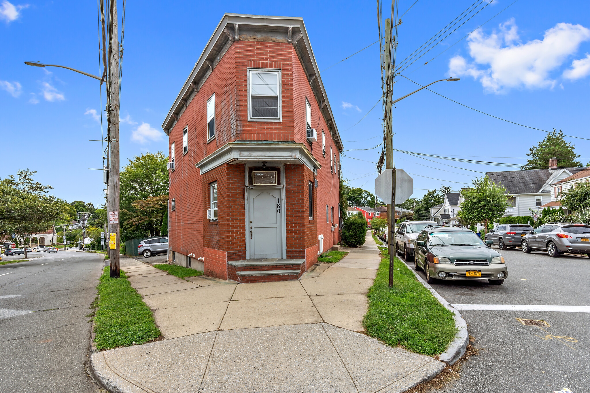 180 Madison Ave, Port Chester, NY for sale Primary Photo- Image 1 of 31