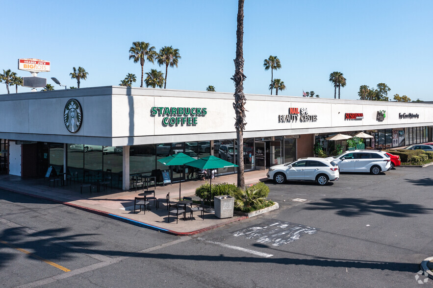 2238 N Bellflower Blvd, Long Beach, CA for lease - Building Photo - Image 3 of 10