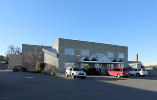 More details for 744 Fairview Rd, Esquimalt, BC - Industrial for Lease