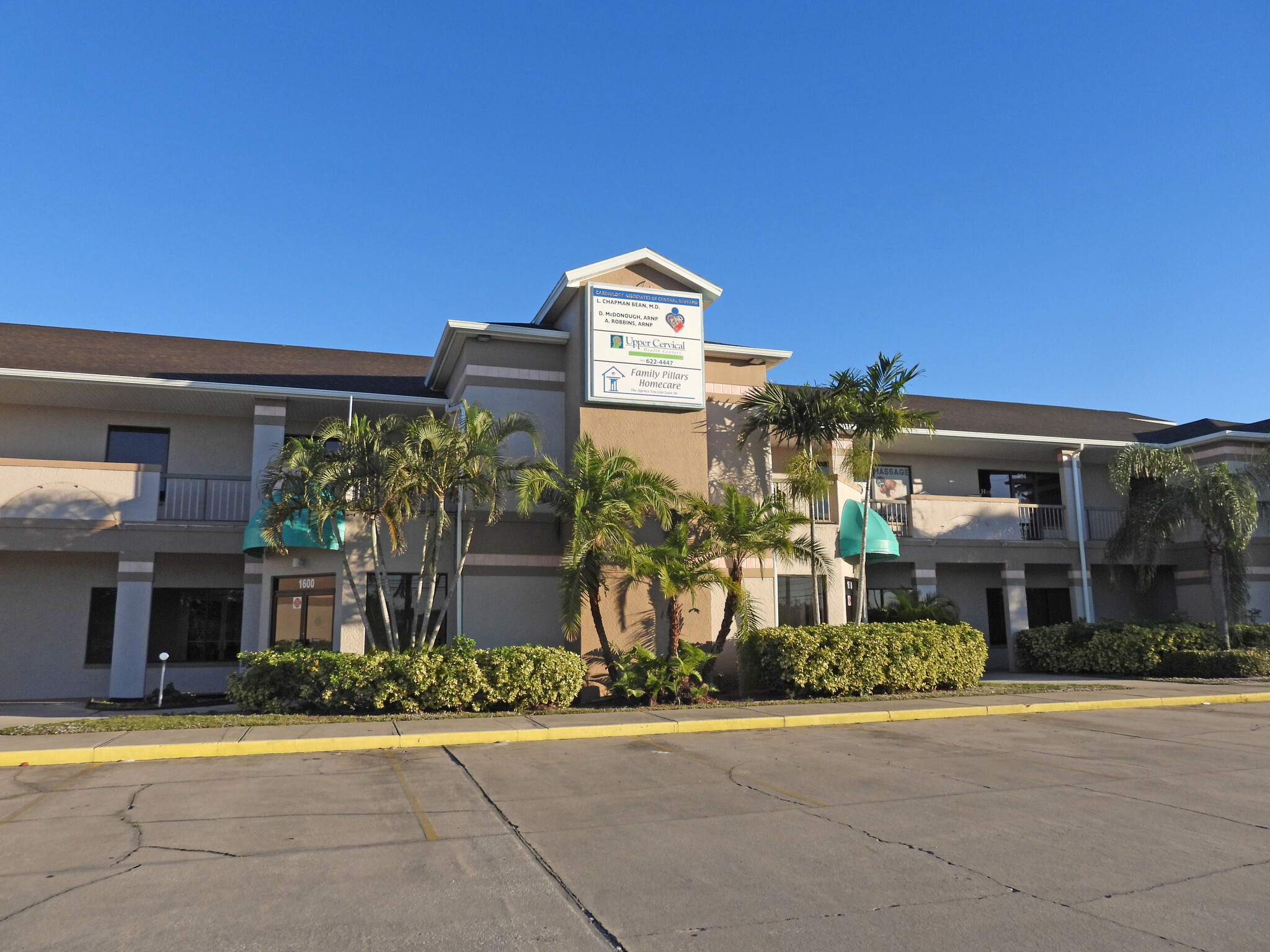 1600 W Eau Gallie Blvd, Melbourne, FL for lease Building Photo- Image 1 of 8