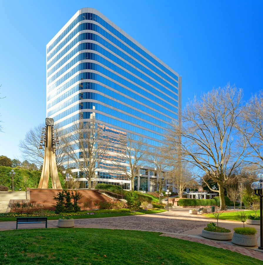 100 Galleria Pky SE, Atlanta, GA, 30339 Office Space For Lease