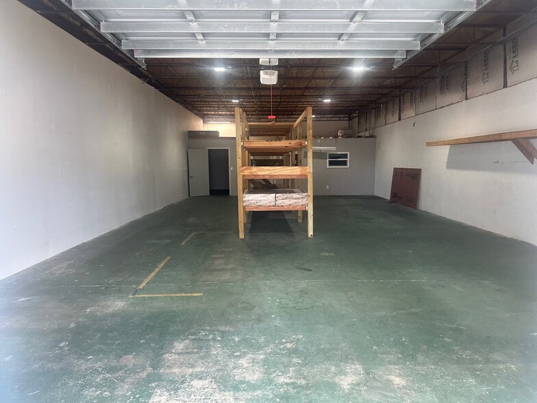 1786 Hercules Ave, Clearwater, FL for lease - Building Photo - Image 3 of 5