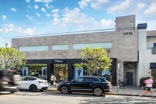 Theory - Retail Space