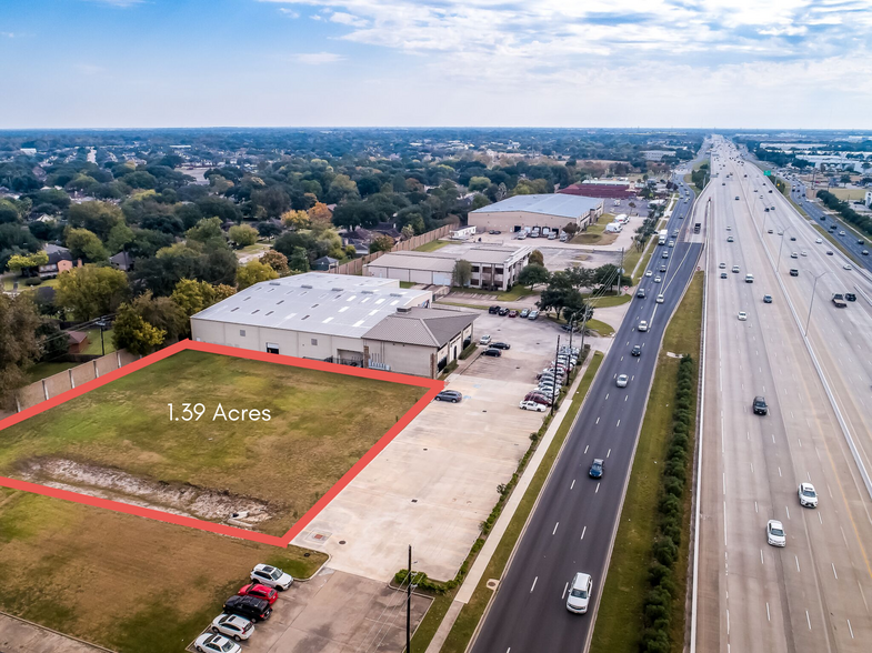 11500 S Sam Houston Pky W, Houston, TX for sale - Building Photo - Image 1 of 4