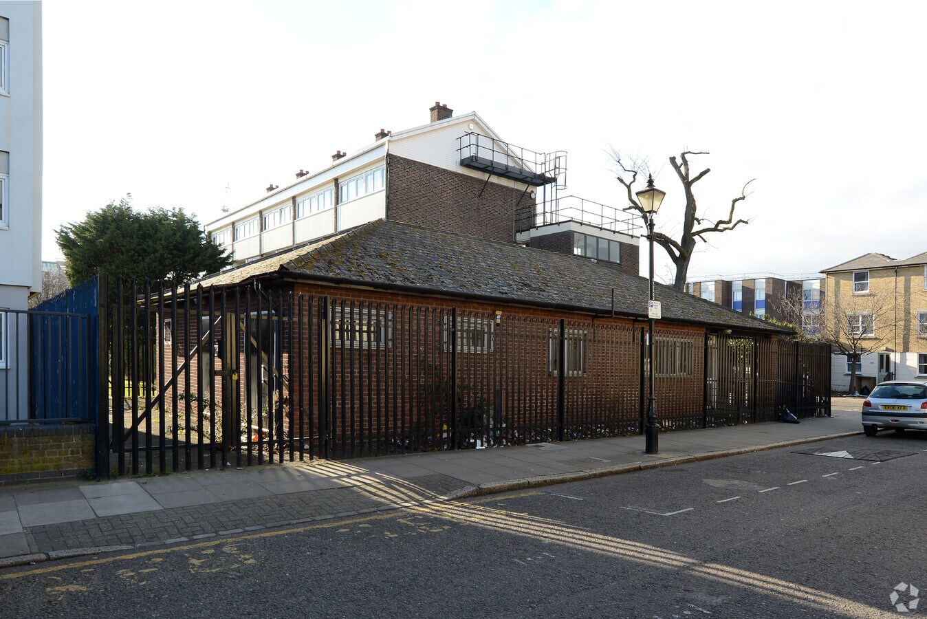 73 Strahan Rd, London, LND E3 5DA