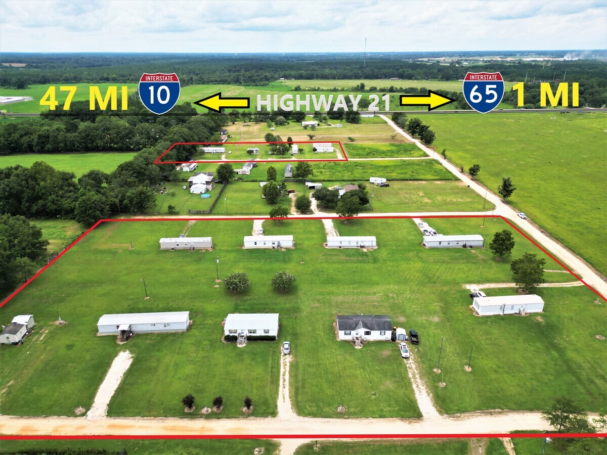 132 Ima Ln, Atmore, AL 36502